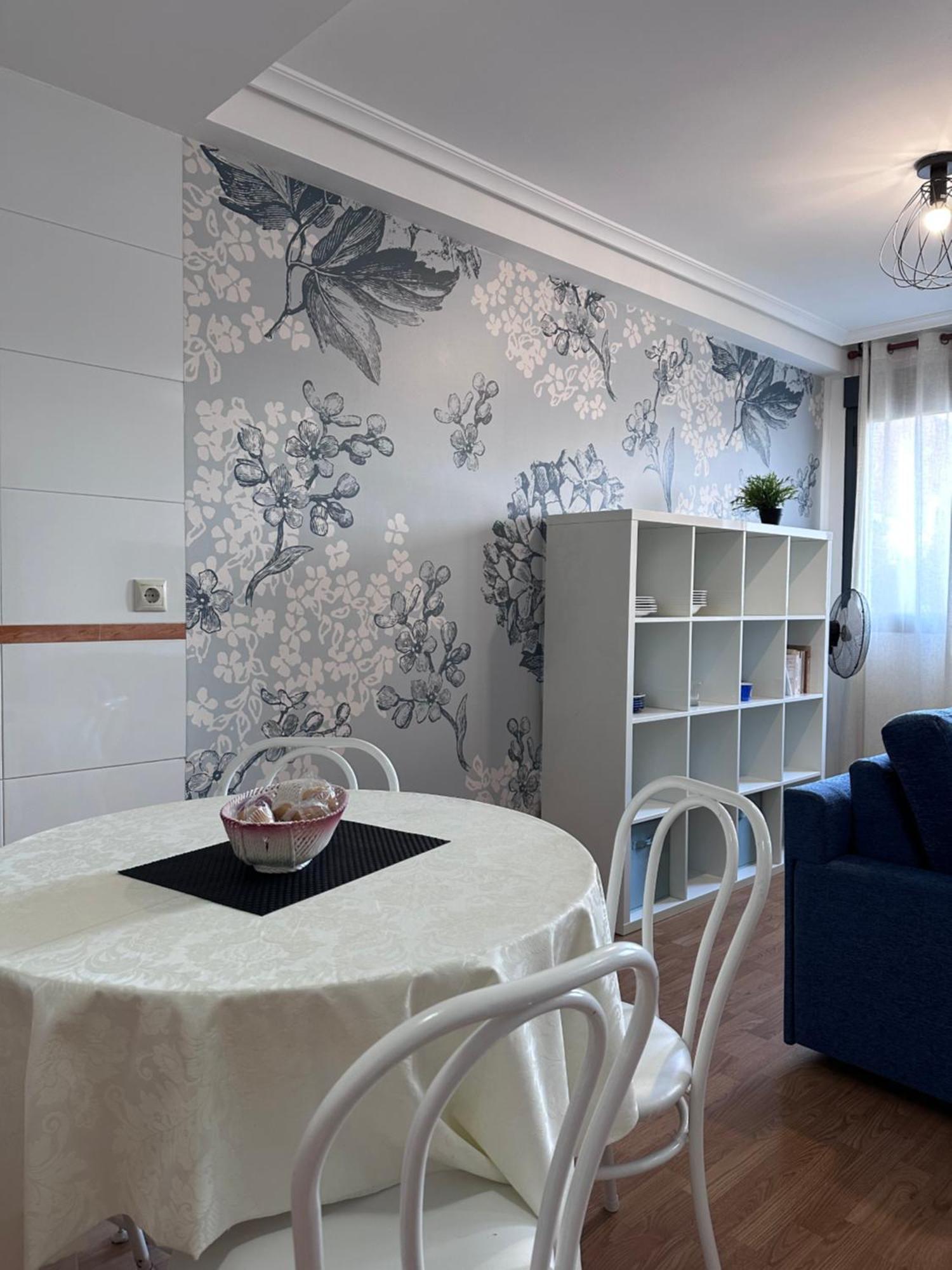 Apartamento La Emisora Ponferrada Exterior foto
